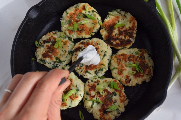 spinach-and-cheese-potato-fritters-2