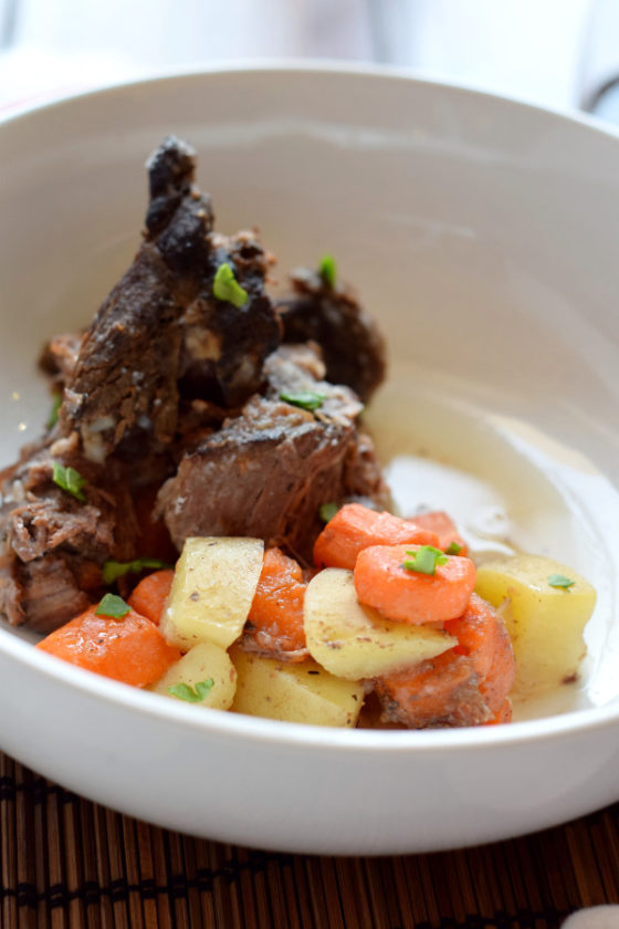 slow cooker pot roast with potatoes and carrots